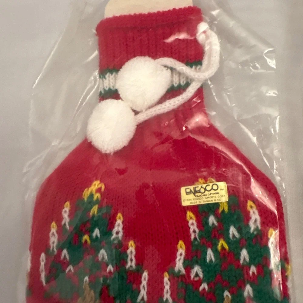 2‎ Vintage Enesco Christmas Bottle Sweaters Covers Poinsettia Wine Bottle Tree